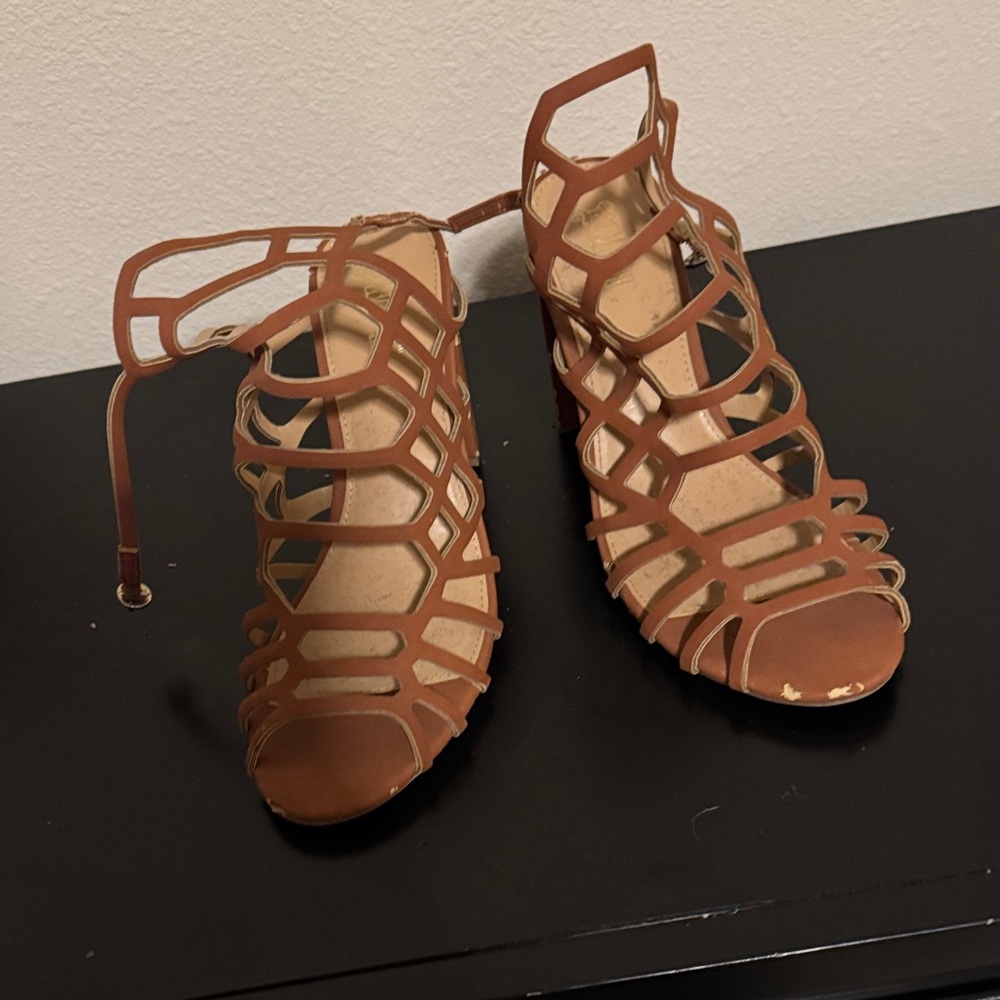 Stylish Tan Women's Heels
